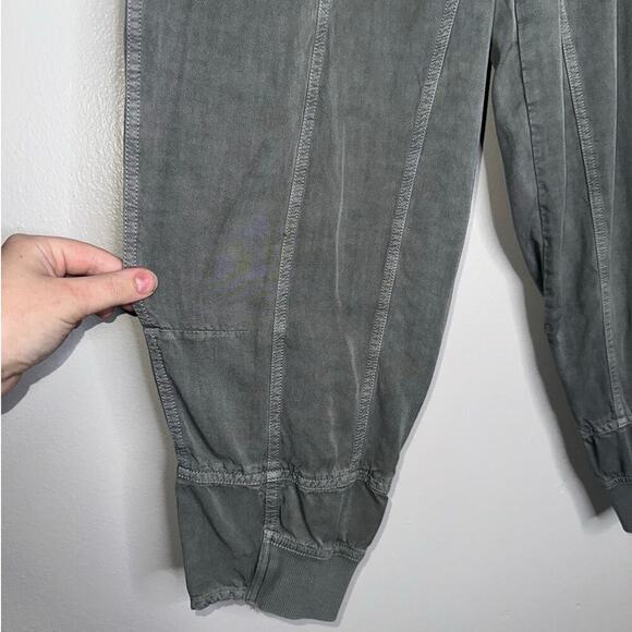 Anthropologie Daily Practice Utility/Cargo Pants Olive/Army Green Size Small - Picture 5 of 8